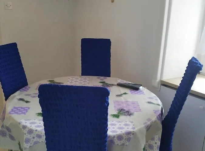 Apartment With A Parking Space Smrika, Kraljevica - 14812 *