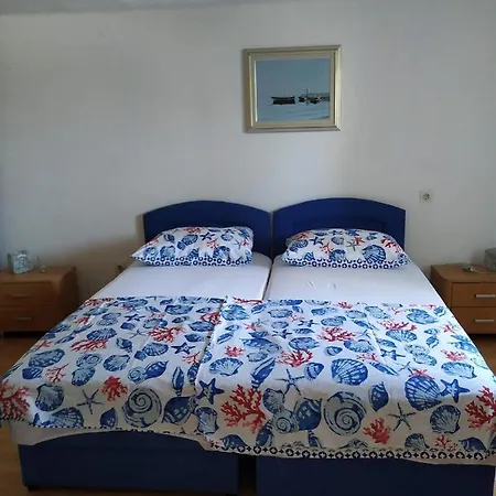 With A Parking Space Smrika, Kraljevica - 14812 아파트